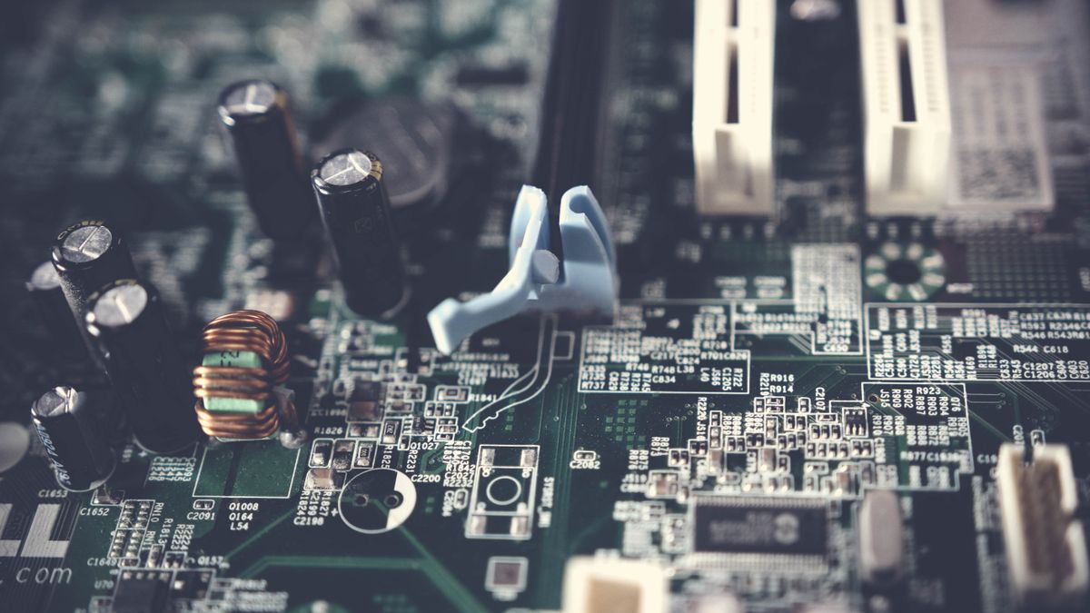 OpenAI安全团队持续地震！负责人离职，三名员工因泄密被开